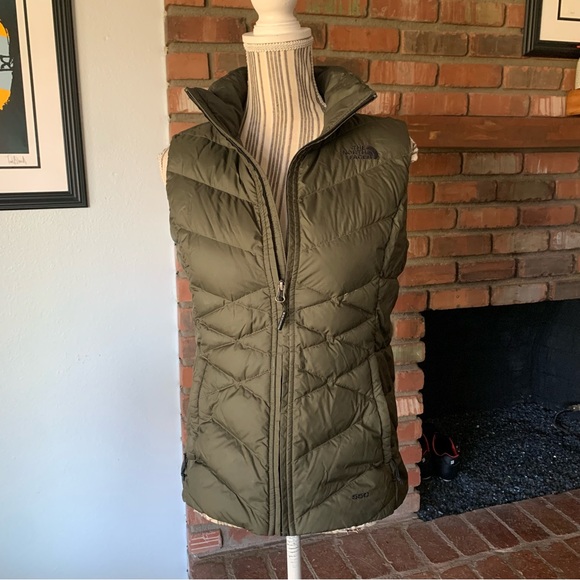 The North Face Jackets & Blazers - The North Face 550 Down Fill Aconcagua Puffer Vest Women’s Army Green Sz S